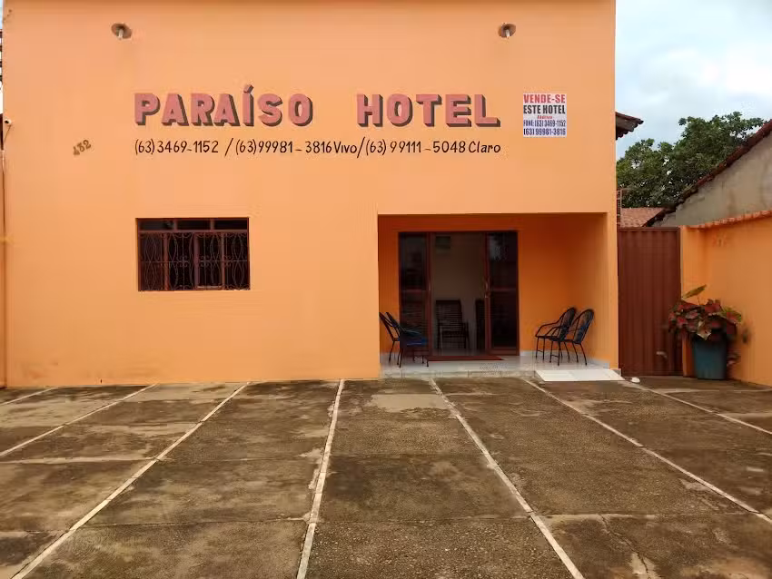 Queiroz Hotel