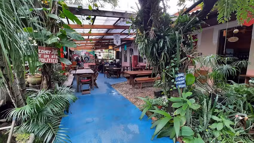 Ra&iacute;zes do Brasil &ndash; Alimenta&ccedil;&atilde;o Saud&aacute;vel, Cultura e Hospedagem