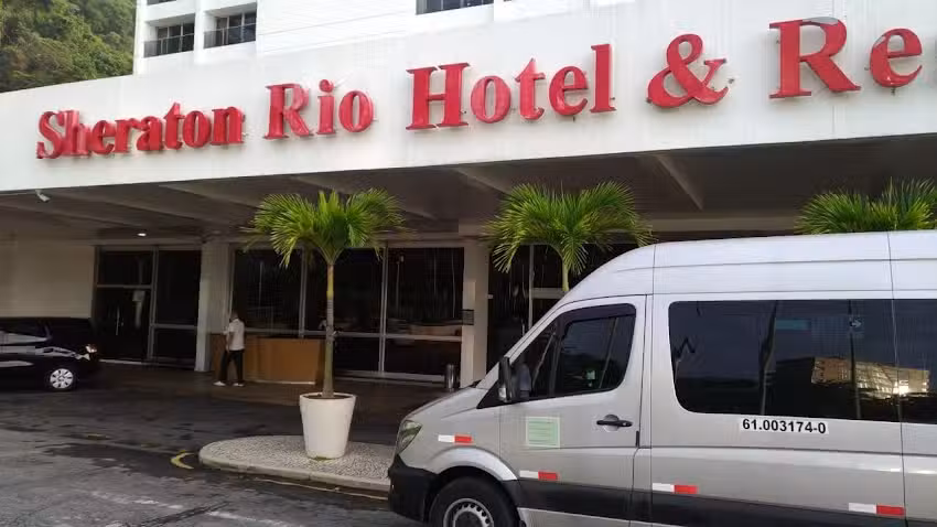 Ral&eacute; Chateau Hostel