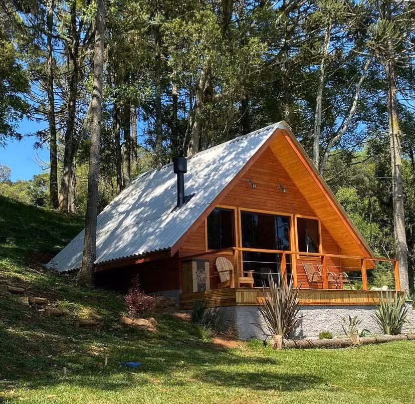 Ref&uacute;gio do Lago