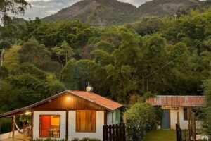 Ref&uacute;gio Montanh&ecirc;s