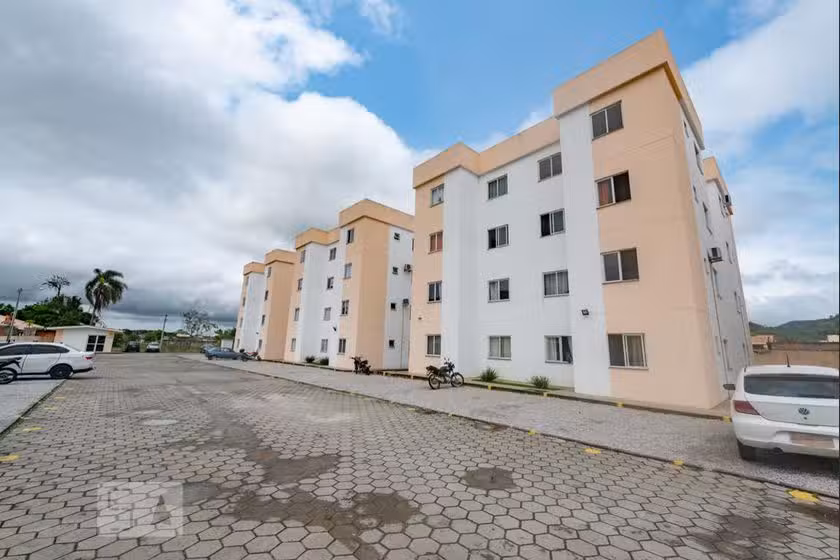 Rental Palho&ccedil;a &ndash; Acomoda&ccedil;&otilde;es Residenciais