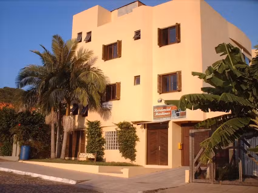 Residencial Mar&iacute;timos