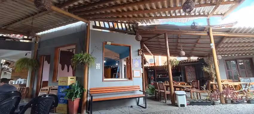 Restaurante e Pousada Recanto do Porto