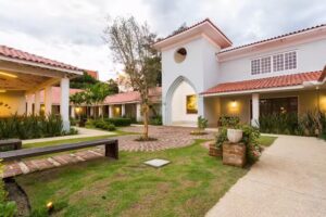 Sagrados Cora&ccedil;&otilde;es &ndash; Casa de Retiros