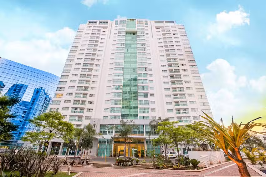 Saint Moritz Hplus Express