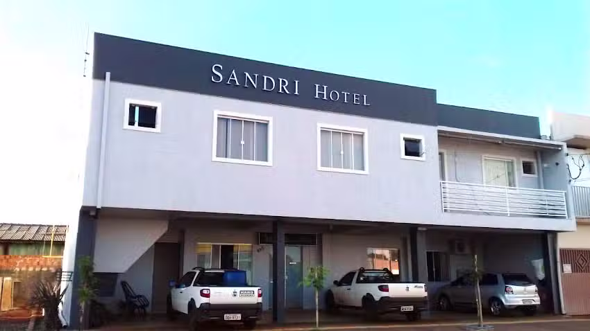 Sandri Hotel