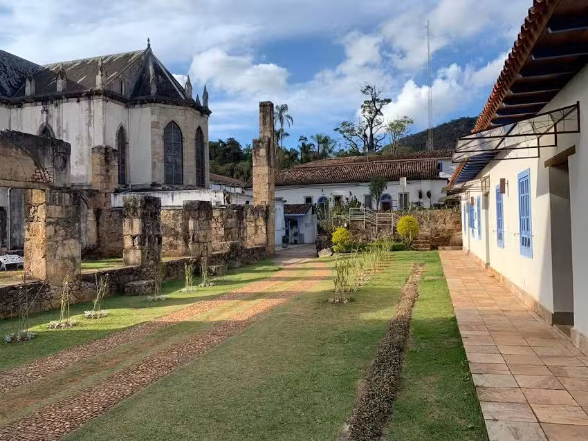 Santu&aacute;rio do Cara&ccedil;a