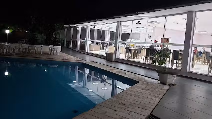 Sayuri Hotel