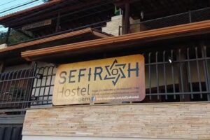 Sefiroh Hostel