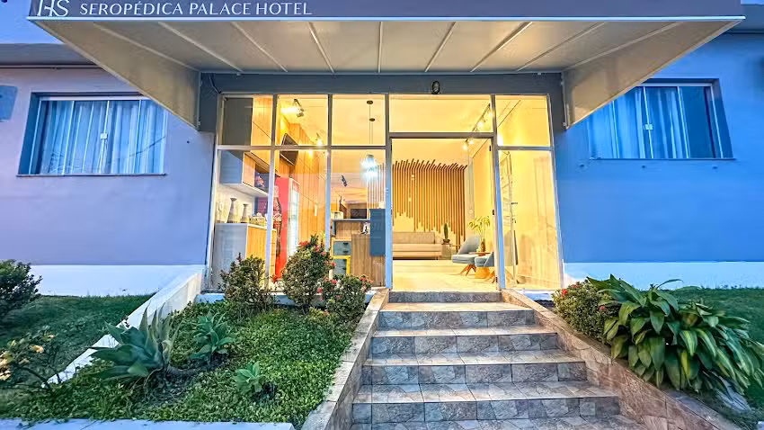 Serop&eacute;dica Palace Hotel
