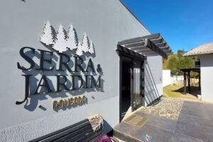 Serra & Jardim Pousada