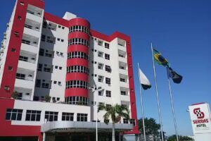 Serras Hotel