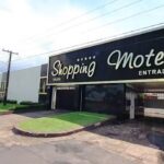 Shopping Motel