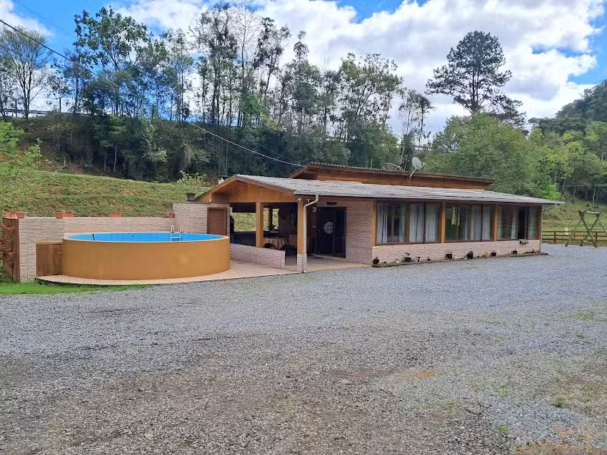 S&iacute;tio e Pousada Som das &Aacute;guas