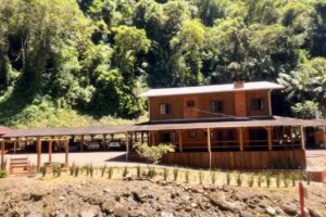 S&iacute;tio Tr&ecirc;s Cascatas