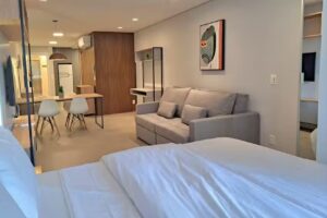 Studio A &ndash; F&aacute;cil de Morar