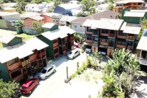 Studios Morro do Emba&uacute;