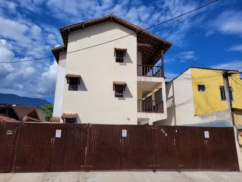 Suites Angra Sol e Mar