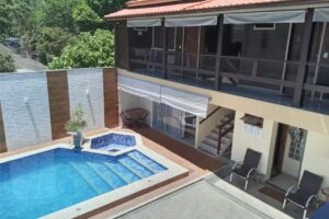 Su&iacute;tes Casa de Madeira M12