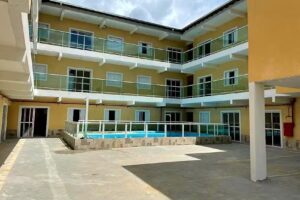 Su&iacute;tes Lesther