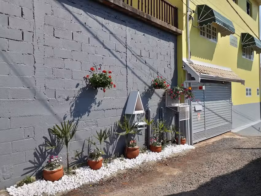 Su&iacute;tes Tia Stella em Campos do Jord&atilde;o