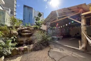 Suites Yellow House Bc