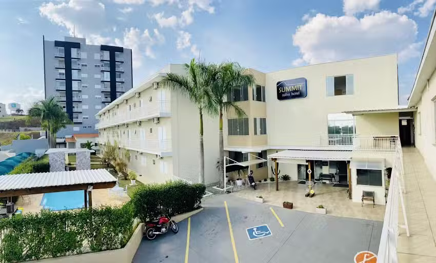 Summit Su&iacute;tes Hotel Cachoeira Paulista
