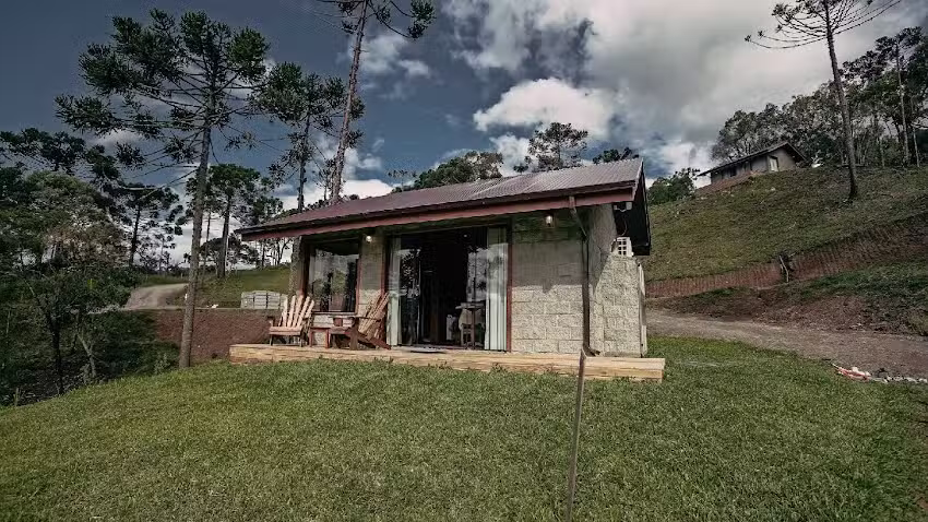 Sunset Serrano Chal&eacute;s