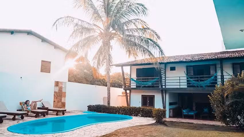 SURF CAMP ARARA HOSTEL Brasil