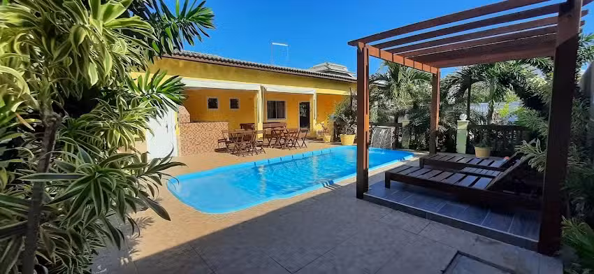 Temporada em Jacu&iacute;pe ‐ Casa Sol