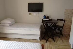 TEMPORARIAMENTE FECHADA