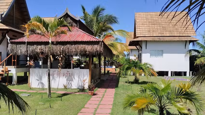 Thai Bungalows