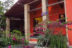 Tirol da Carol – Beach Hostel