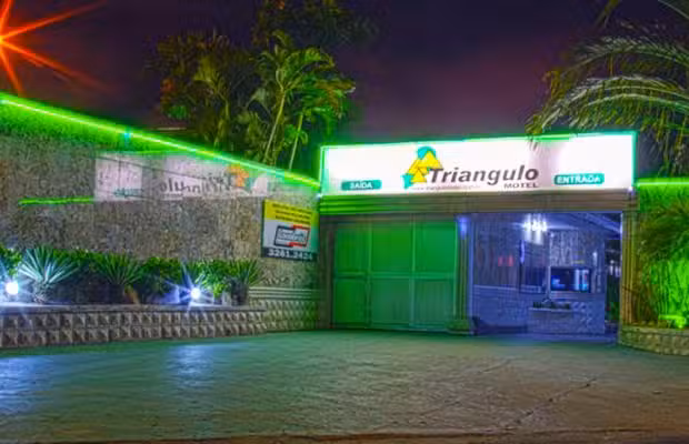 Tri&acirc;ngulo Motel