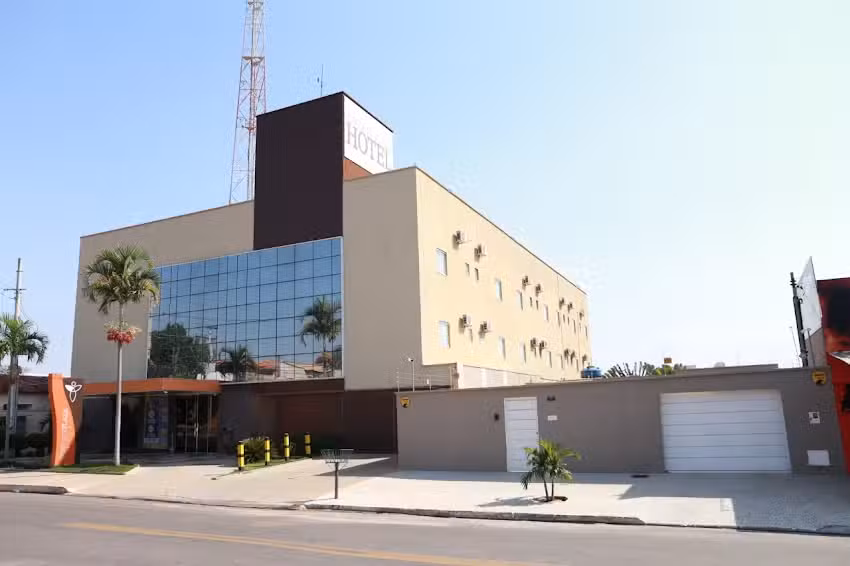 Trindade Plaza Hotel