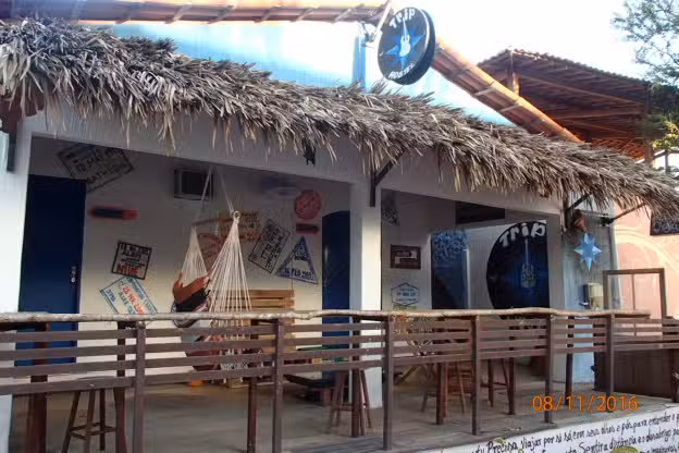 Trip Bar Hostel