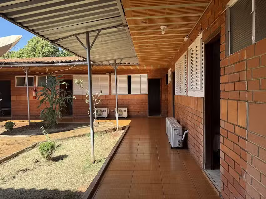 Tropical Hotel