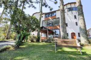 Velinn Pousada Torre Branca