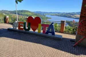 Via Lago Hotel Itá Sc