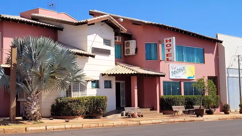 Via Pantanal Hotel
