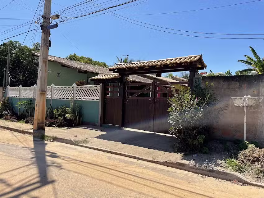 VILA COLORIDA divisa buzios