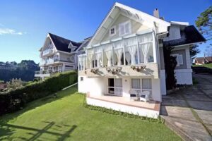 Vila de Charme Suítes