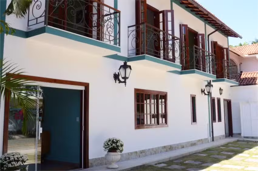 Vila Hibisco Pousada e Apart