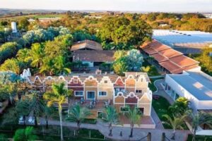 Villa de Holanda Parque Hotel