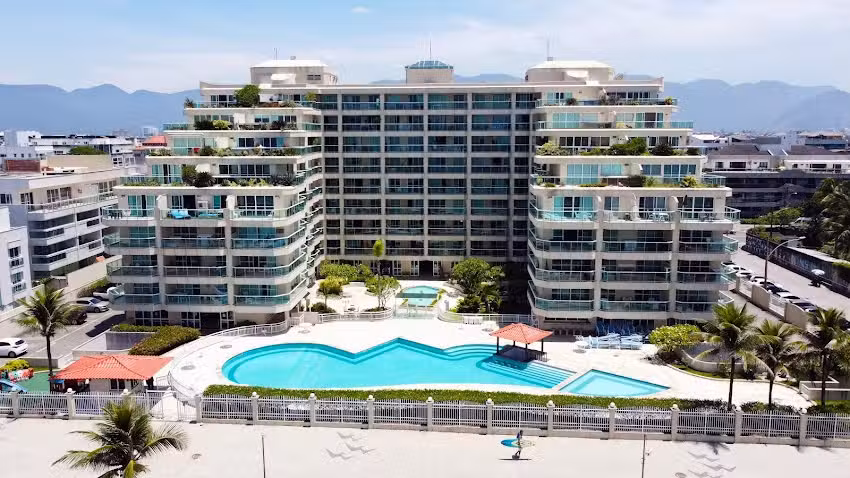 Villa Del Sol Residences