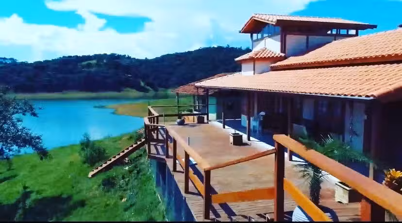 VILLAGIO AGUAS DO JAGUARI POUSADA