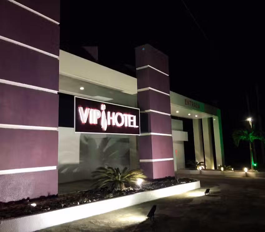 VIP Hotel