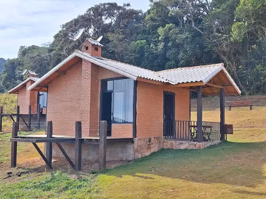 Vitrine da Serra Chal&eacute; Luxo