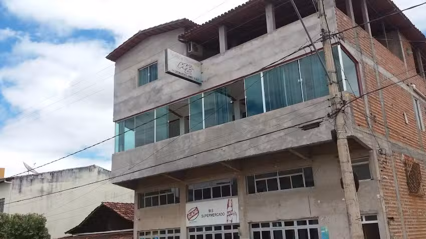 WE Hotel e Pousada